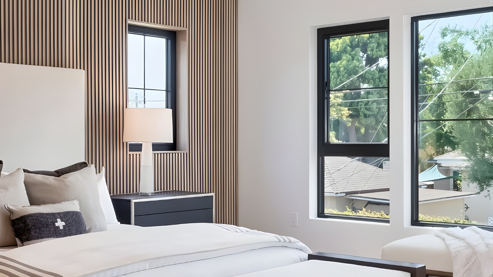 VLX 500 Single & Double Hung Window in Pembroke Pines, FL | TruePane Windows & Doors - detail 4